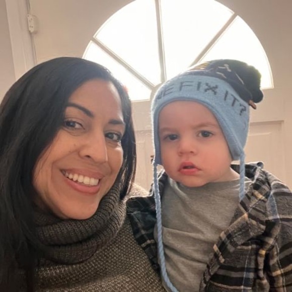 Meet your Posher, Cindy - Picture 1 of 1